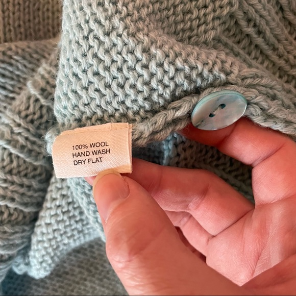 SOLD Jaggery London Wool Pepe Cardigan in Cielo (NWT) - Picture 5 of 5